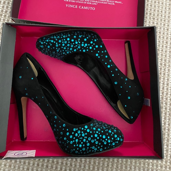 Glam Stiletto Pumps - Picture 2 of 5